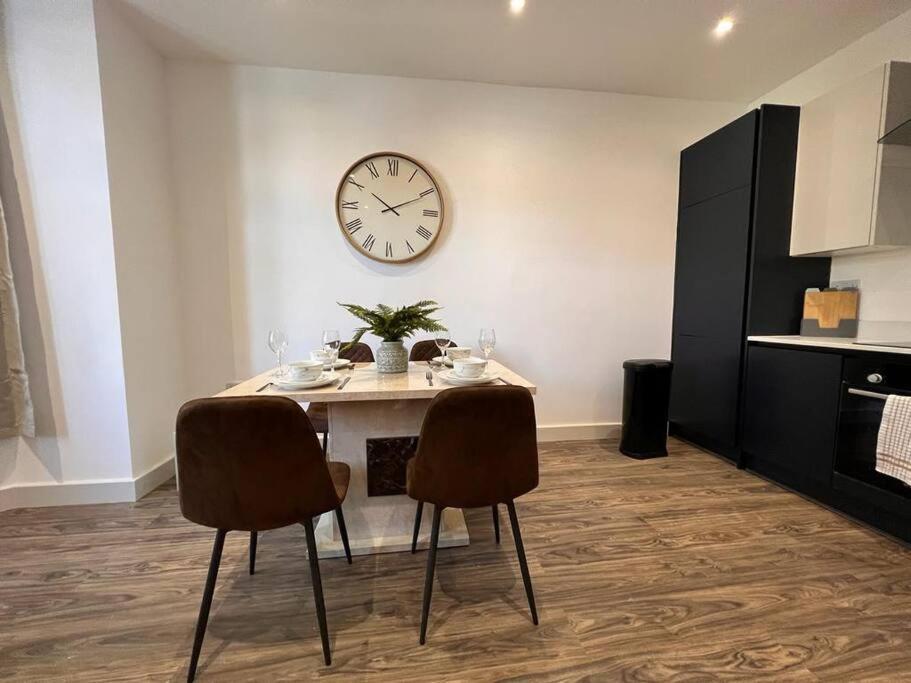 Апартаменти Star London Finchley Road 1-Bed Sanctuary Екстер'єр фото